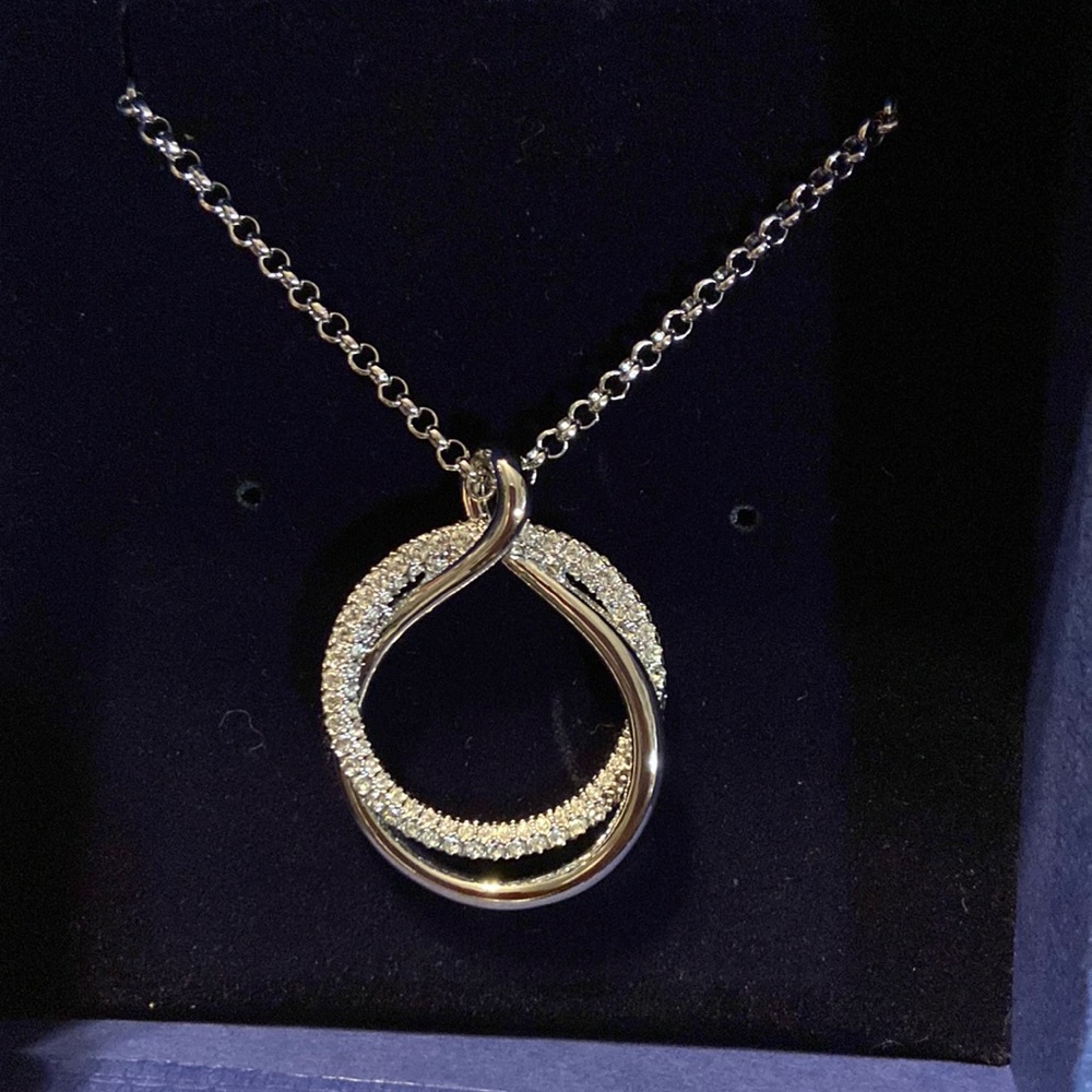 Swarovski crystal double circle necklace